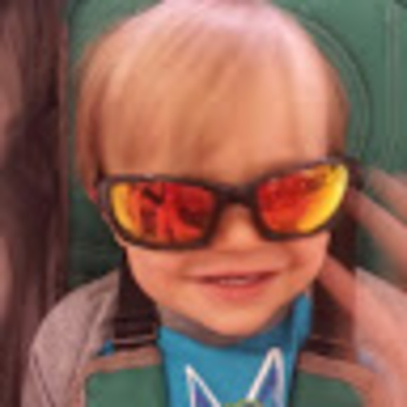 Meet your Posher, Pj - Picture 1 of 1